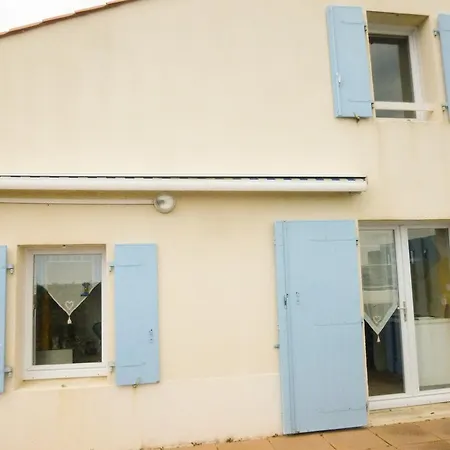 Charmante Maison Ensoleillee Avec Vue Sur Mer. Prázdninový dům *